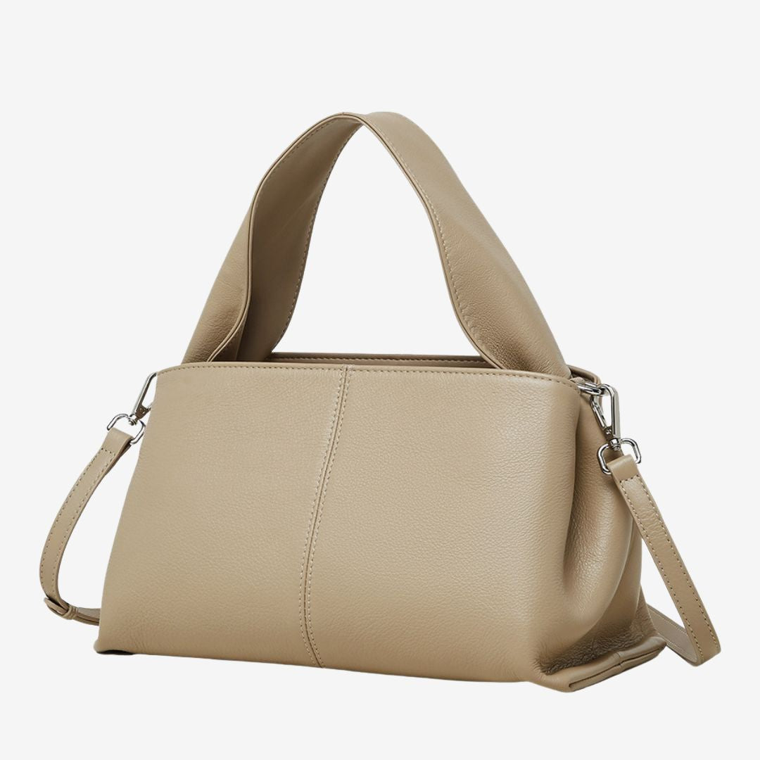 Livia Retro Messenger Bag
