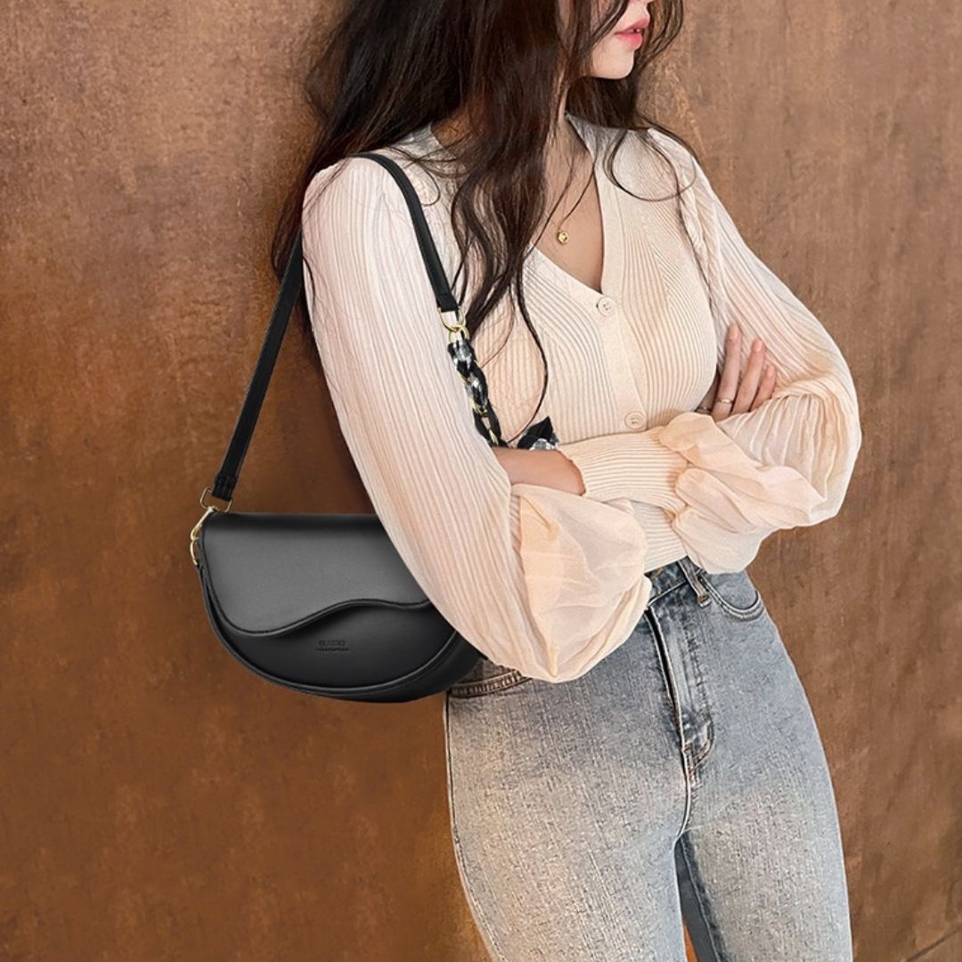 Valentina Sateltasche